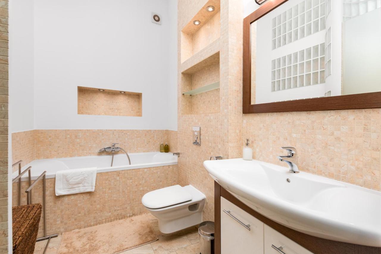 Apartament Wilcza By Your Freedom Apartment Варшава Екстериор снимка